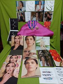 Assortimento cataloghi per gioielli. Nuovi