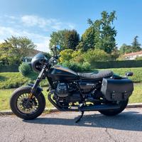 Moto Guzzi V9 - 2018