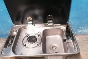 Lavandino e gas per camper