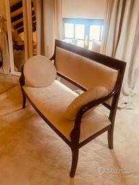 Salotto  completo  in ciliegio .