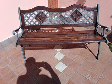 Panchina in legno e ghisa 