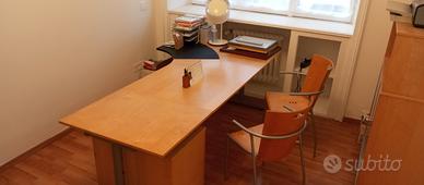 Postazione ufficio completa