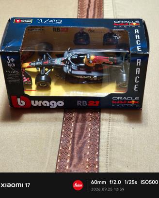 Bburago 1/43 Red Bull Racing RB21 Max Verstappen