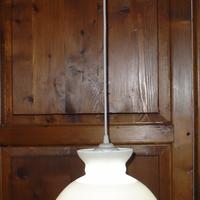 Lampadari a sospensione in vetro opalino anni 40