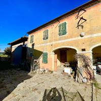 CREA rustico con fienile e scoperto privato S551