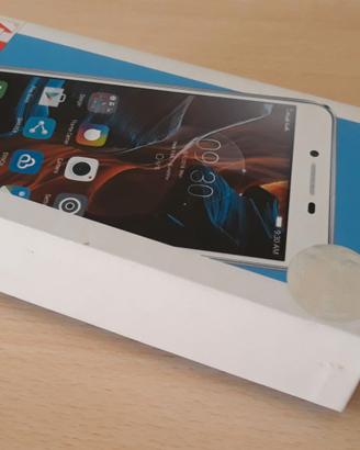 Smartphone Lenovo K5 16GB (2016)