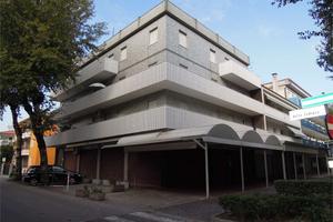 App.to 2 camere sul viale pedonale zona Spiaggia