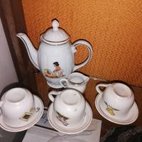 Servizio tazzine in porcellana