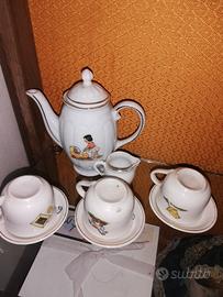 Servizio tazzine in porcellana