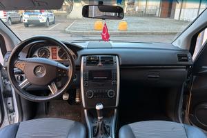 Mercedes 200  classe B