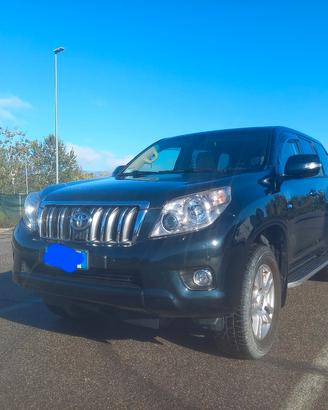 Land Cruiser 150 lounge 7posti