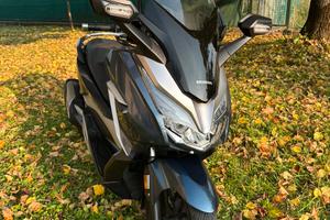 Honda Forza 300
