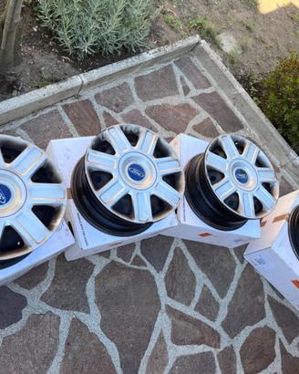 4 cerchi / cerchioni in ferro 16' (Ford Cmax 2009)