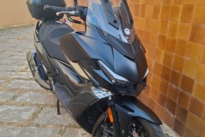 kymco xciting 400 VS del 2025