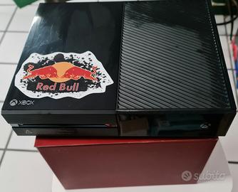Microsoft Xbox One 500GB modello 1540 con Kinect