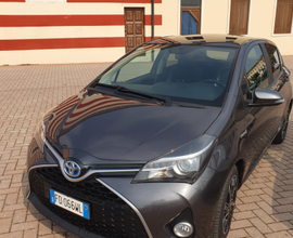 Toyota Yaris 2016 Ibrida