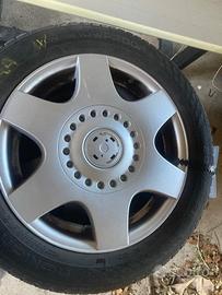 New beetle cerchi originali e nokian termiche