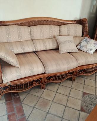 set divani + tavolino