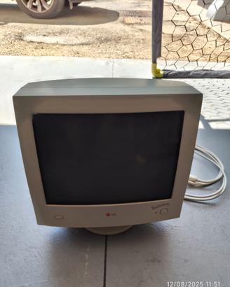 Monitor LG Studioworks 57i 14 pollici