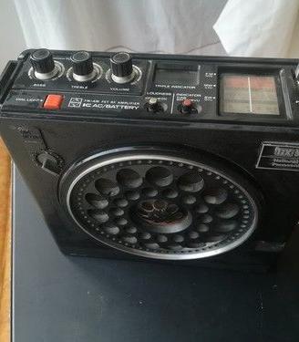 Technics  GX300 Portable Receiver  Vintage