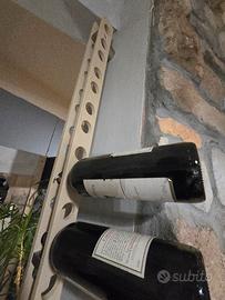 porta bottiglie  in legno ed acciaio 