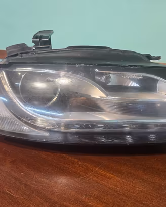 Audi A5 faro anteriore destro