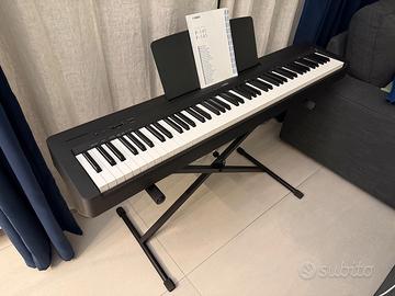 Pianoforte digitale YAMAHA P145B