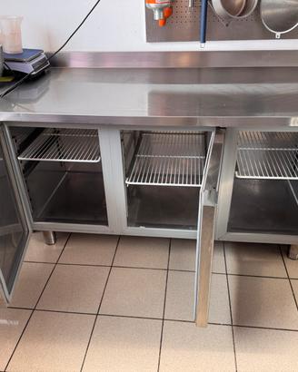 Tavolo refrigerato