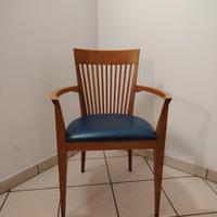 Sedia con braccioli