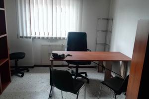 Ufficio arredato in studio professionale