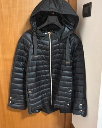 Piumino/Giacca Leggera di Satinette con Cappuccio