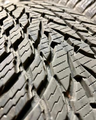 Pneumatici invernali Nokian 185/65R15 88T