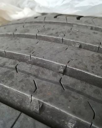 PNEUMATICI CONTINENTAL ECOCONTACT 5 215/55 R17 94