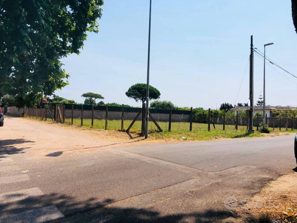 PomeziaMartin Pescatore Terreno mq. 1400 su strada - Vista 3