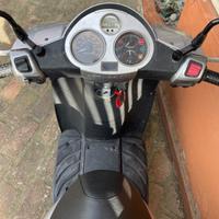 Piaggio Carnaby 125 - 2007