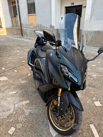 Tmax 560