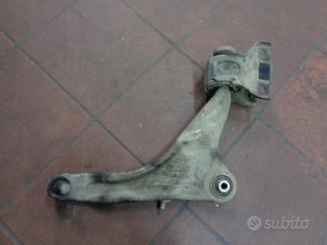 TRAPEZIO ANTERIORE SINISTRO EVOQUE SD4 2.2D 15