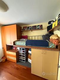 mobile per cameretta con letto