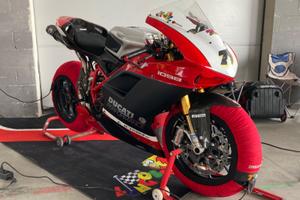 Ducati 1098s pronto pista