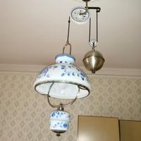 Lampadario con movimento verticale