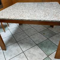 tavolo legno e marmo