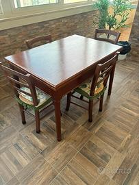 Tavolo in legno