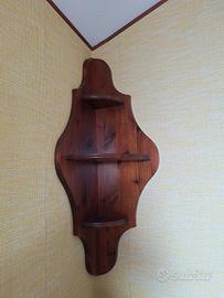 Mensola angolare in legno