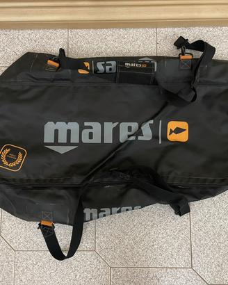 Borsone sub Mares Attack