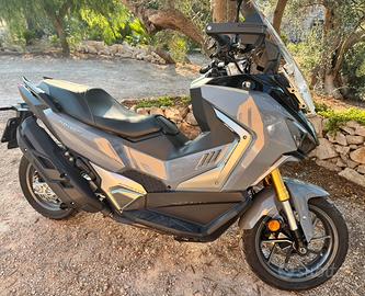 Sym ADX tg 400 Giugno 2026 meno di 2000km