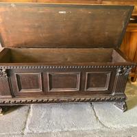 Cassapanca in legno