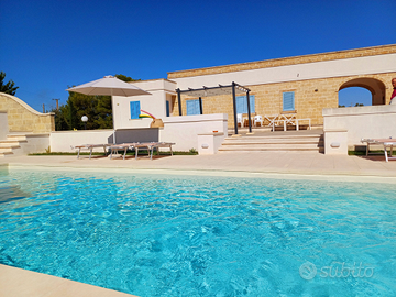 Villa magica in Salento con piscina nel verde