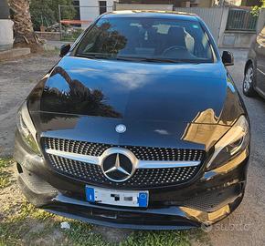 Mercedes classe A 180 premium AMG Dark Night ed.