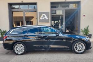 Bmw 318 D 48V Touring Luxury+Pelle+Vetri Oscurati.