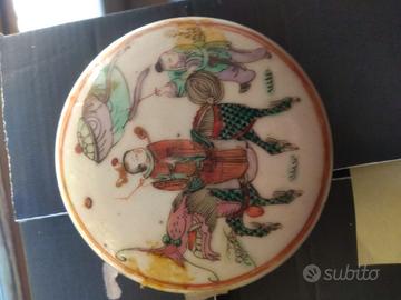 antica scatola in porcellana cinese